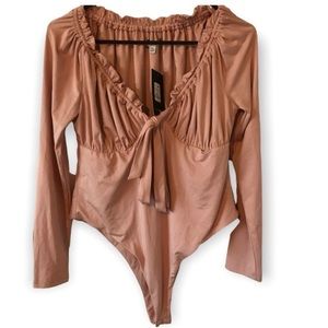 Fashion Nova nude long sleeve V neck blouse Size XL. NEW WITH TAGS